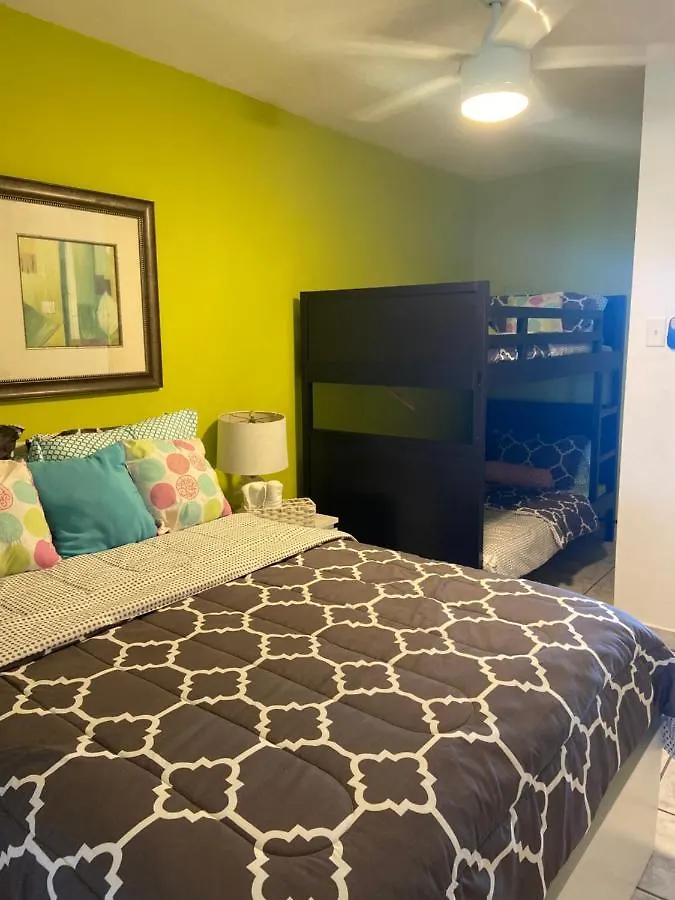 Heart Of Luquillo Apartment