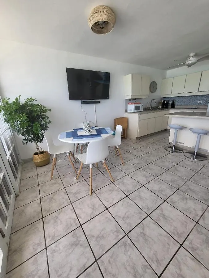 Heart Of Luquillo Apartment